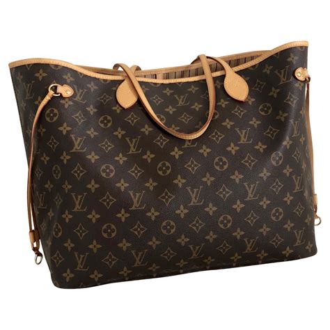 second hand Louis Vuitton luggage